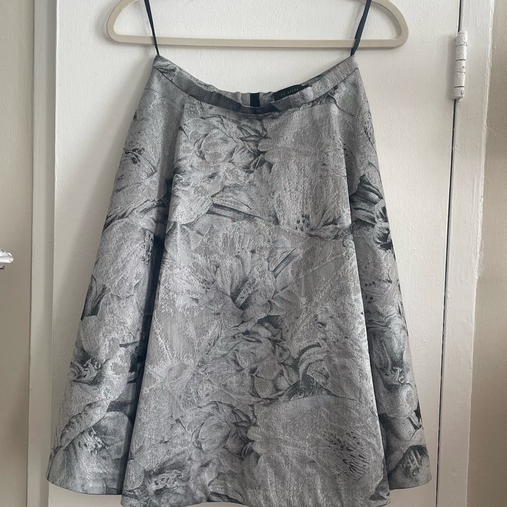 Ted Baker Charcoal Silver Floral A-Line Skirt - Picture 2 of 5